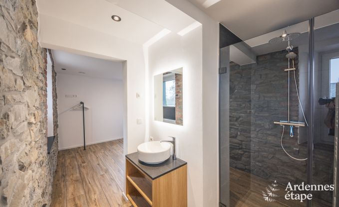 Exceptional stay in a luxury villa in Butgenbach: 18 people, indoor pool, sauna, in the heart of the Ardennes