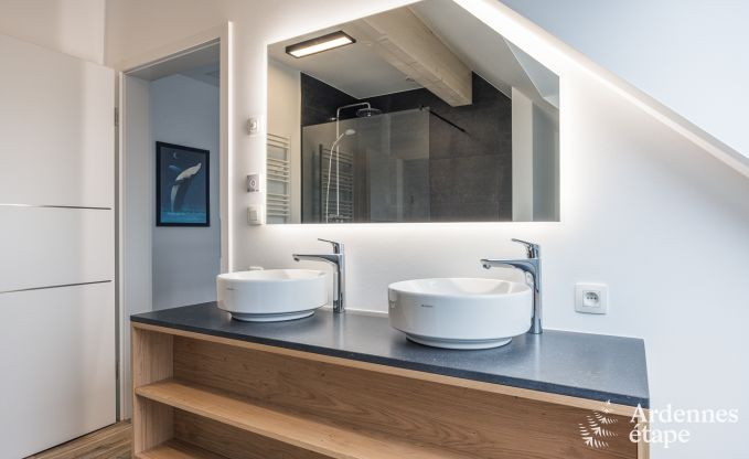 Exceptional stay in a luxury villa in Butgenbach: 18 people, indoor pool, sauna, in the heart of the Ardennes