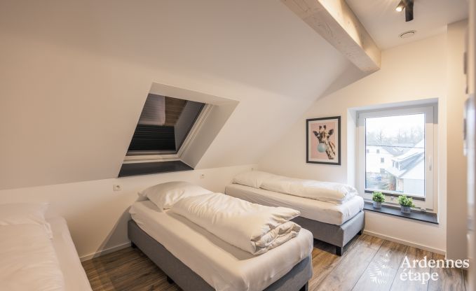 Exceptional stay in a luxury villa in Butgenbach: 18 people, indoor pool, sauna, in the heart of the Ardennes