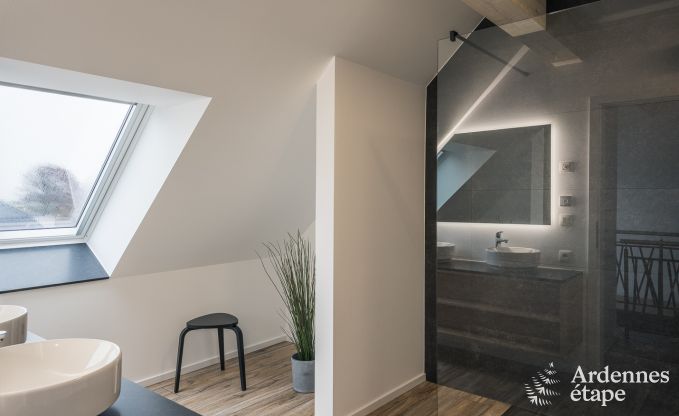 Exceptional stay in a luxury villa in Butgenbach: 18 people, indoor pool, sauna, in the heart of the Ardennes