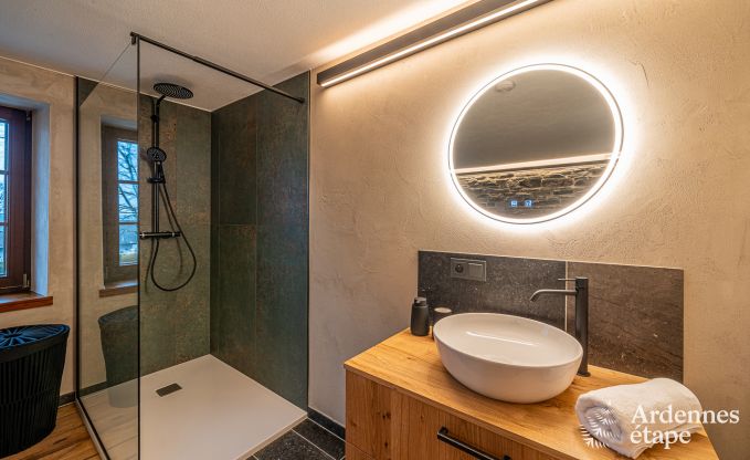 Exceptional holiday villa in B�tgenbach for 10 people with swimming pool