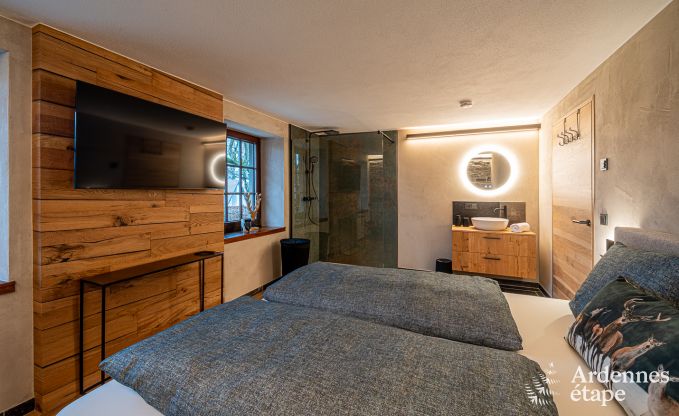 Exceptional holiday villa in B�tgenbach for 10 people with swimming pool