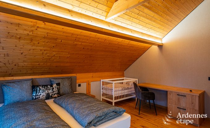 Exceptional holiday villa in B�tgenbach for 10 people with swimming pool