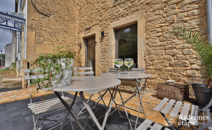 Holiday cottage in Chassepierre for 4/6 persons in the Ardennes