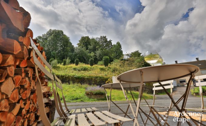 Holiday cottage in Chassepierre for 4/6 persons in the Ardennes