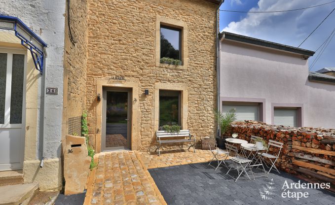 Holiday cottage in Chassepierre for 4/6 persons in the Ardennes