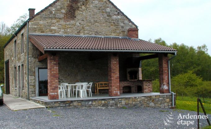 Pleasant 2.5 star holiday home for 7 people close to Chimay