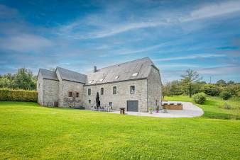 Holiday cottage in Chimay for 14 persons in the Ardennes