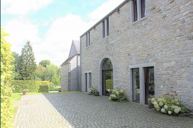 Holiday cottage in Ciney for 15 persons in the Ardennes