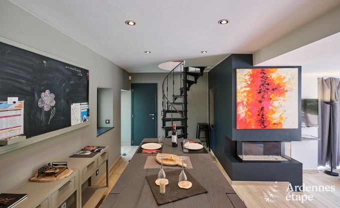Luxurious holiday home for 4 people with swimming pool, sauna and jacuzzi in Ciney