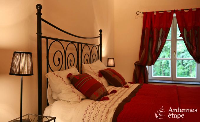 Cozy holiday home for 4 people in Ciney with private garden and wood stove