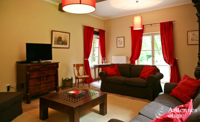 Cozy holiday home for 4 people in Ciney with private garden and wood stove