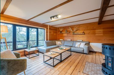 Chalet for 6 people in Clavier with modern amenities and breathtaking views