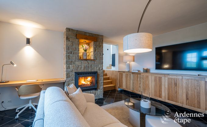 Charming house for 2 people in Clavier with bedroom, bathroom, jacuzzi and private garden