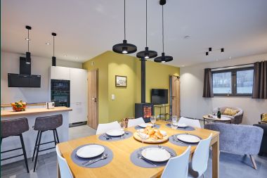 Holiday home in the heart of Coo: modern comfort for 5 people (and a dog) with garden.