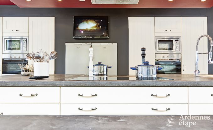 Luxury villa in Coo for 26 persons in the Ardennes