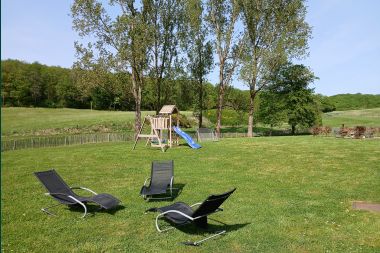 Holiday cottage in Couvin for 18 persons in the Ardennes