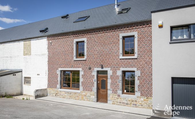 Holiday cottage in Couvin for 8 persons in the Ardennes