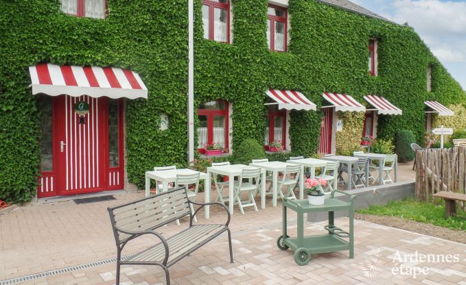 Large, charming holiday home to rent for 16/18 people in the Ardennes
