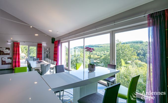 Holiday home w/ swimming pool in the Ardennes for 10/14 p. (Daverdisse)