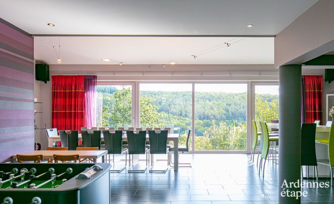 Holiday home w/ swimming pool in the Ardennes for 10/14 p. (Daverdisse)