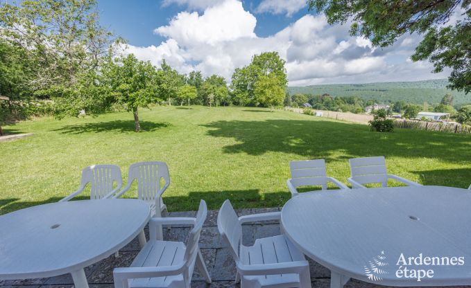 Holiday cottage in Daverdisse for 13/14 persons in the Ardennes