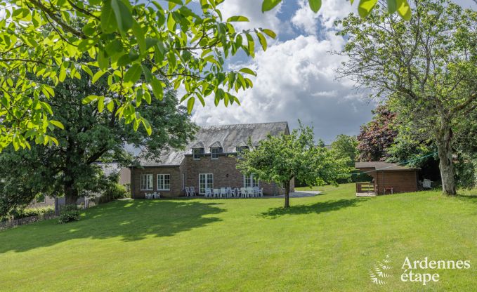 Holiday cottage in Daverdisse for 13/14 persons in the Ardennes