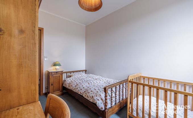 Holiday cottage in Daverdisse for 13/14 persons in the Ardennes