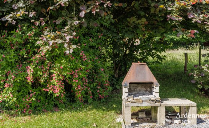 Holiday cottage in Daverdisse for 13/14 persons in the Ardennes