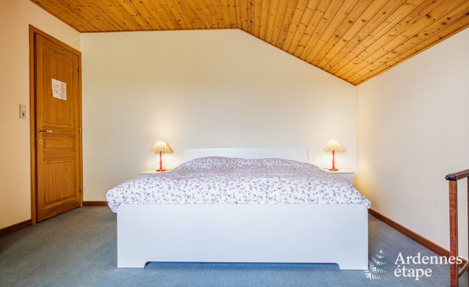 Holiday cottage in Daverdisse for 13/14 persons in the Ardennes