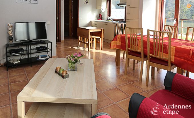Meuseside holiday cottage for 6 persons to rent in Dinant 
