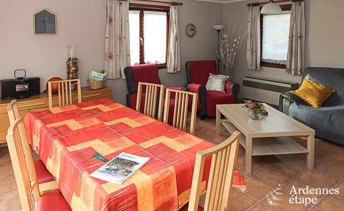Meuseside holiday cottage for 6 persons to rent in Dinant 