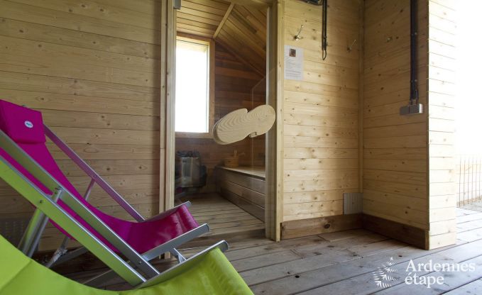 Holiday cottage with outdoor sauna for 8 pers. to rent in Dinant