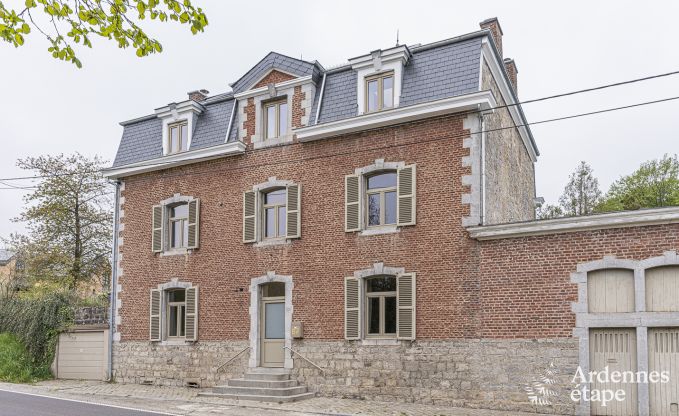 Luxury villa in Dinant for 12 persons in the Ardennes