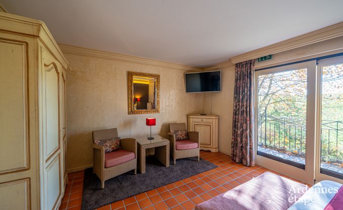 Holiday cottage in Dinant for 20 persons in the Ardennes