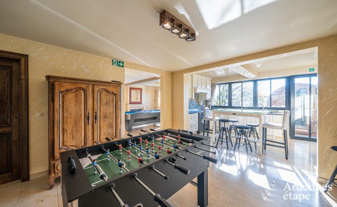 Holiday cottage in Dinant for 20 persons in the Ardennes