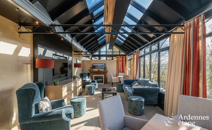 Holiday cottage in Dinant for 20 persons in the Ardennes