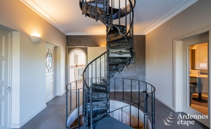 Holiday cottage in Dinant for 20 persons in the Ardennes