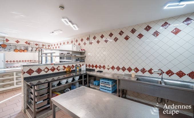 Holiday cottage in Dinant for 20 persons in the Ardennes