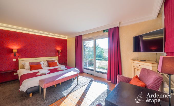 Holiday cottage in Dinant for 20 persons in the Ardennes