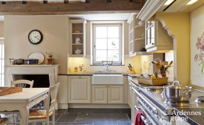 Holiday cottage in Dinant for 14 persons in the Ardennes