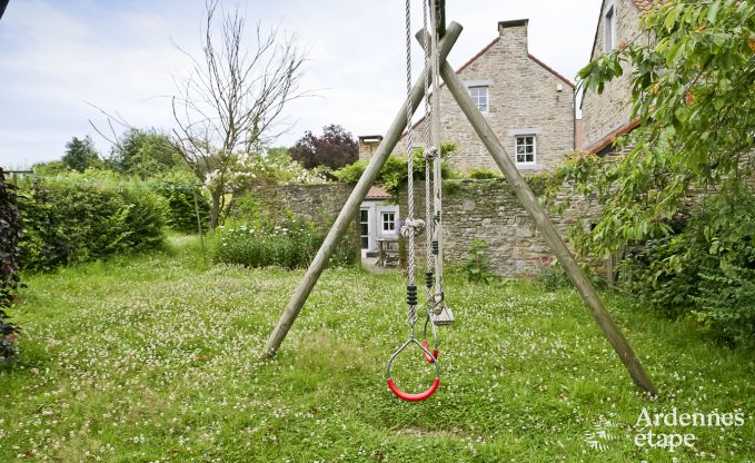 Holiday cottage in Dinant for 14 persons in the Ardennes