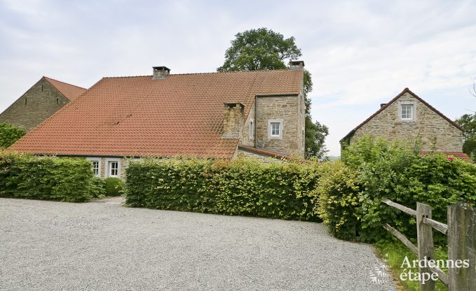 Holiday cottage in Dinant for 14 persons in the Ardennes