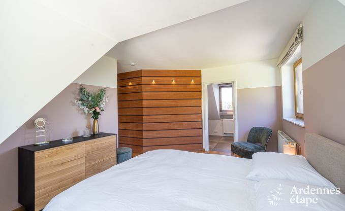 Holiday cottage in Dinant for 8/9 persons in the Ardennes