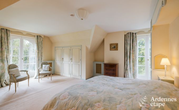 Spacious holiday home with swimming pool in Dinant, Ardennes