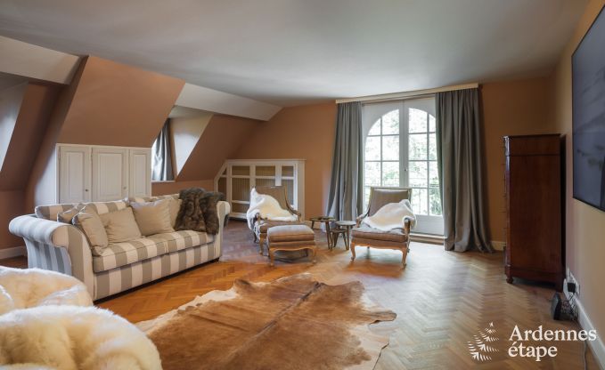 Spacious holiday home with swimming pool in Dinant, Ardennes