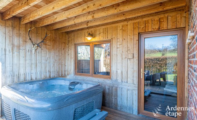 Luxury holiday villa with infrared cabin and jacuzzi to rent in Durbuy