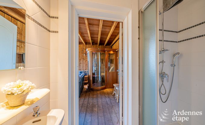 Luxury villa in Durbuy (Heyd) for 12 persons in the Ardennes