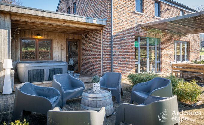 Luxury villa in Durbuy (Heyd) for 12 persons in the Ardennes
