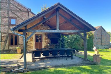 Holiday cottage in Durbuy (Wéris) for 15 persons in the Ardennes